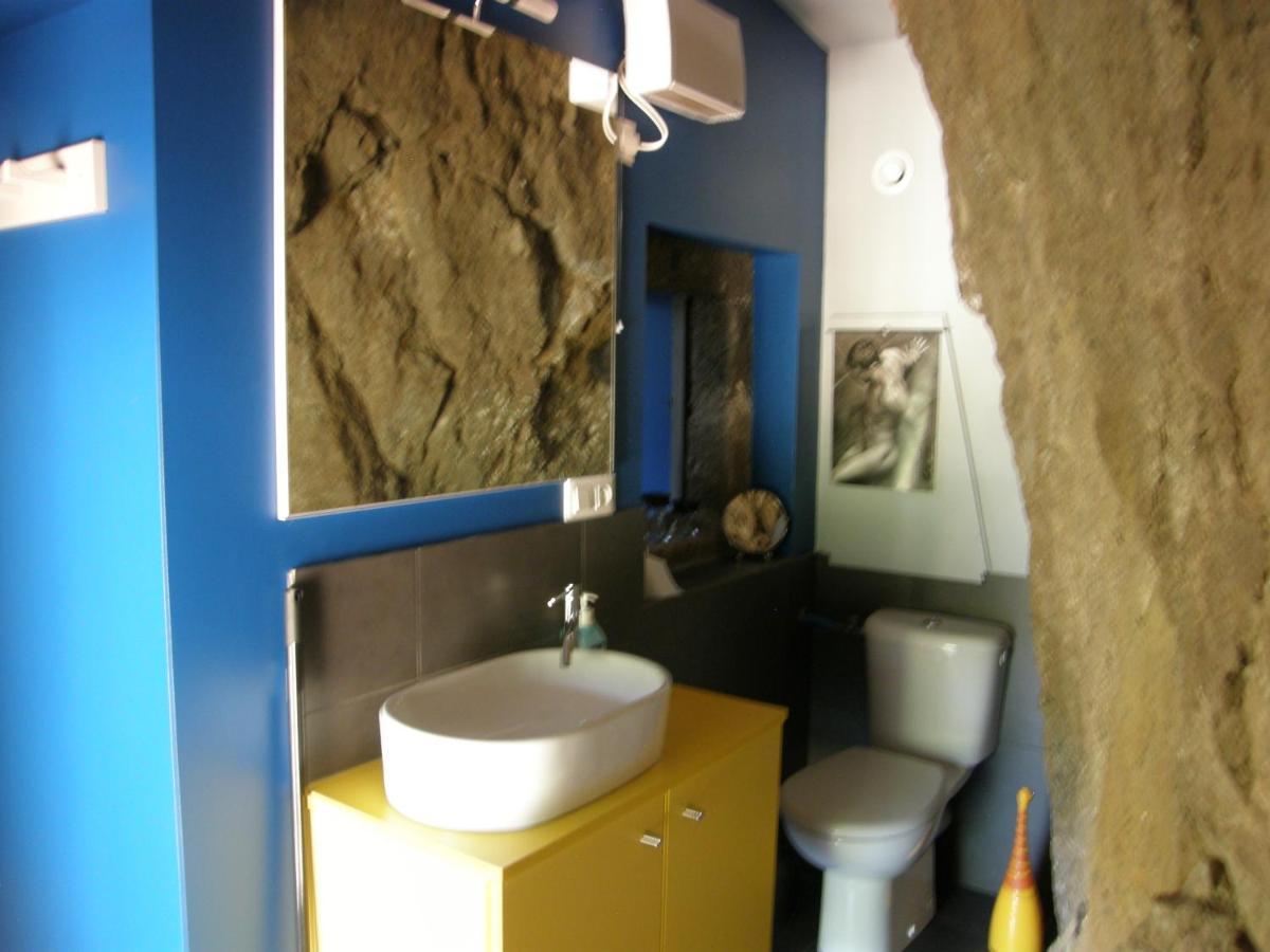 Le Logis De La Colombe Bed & Breakfast Le Puy-en-Velay Bagian luar foto