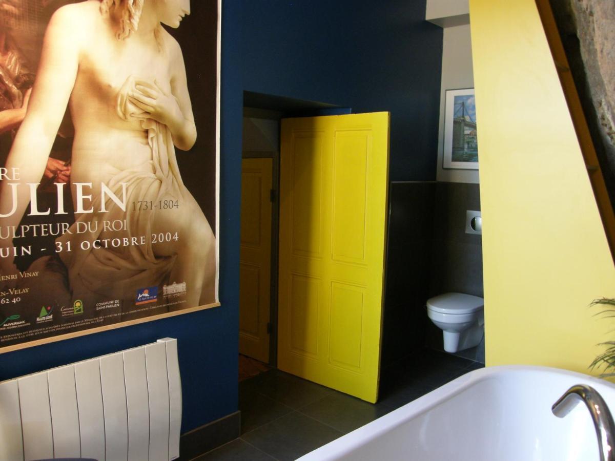 Le Logis De La Colombe Bed & Breakfast Le Puy-en-Velay Bagian luar foto